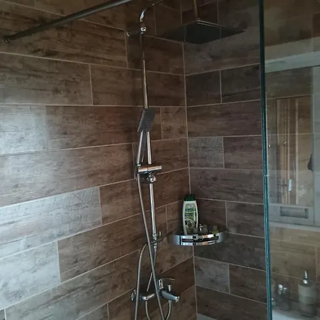 Vikendica Sa Bazenom Carolija *