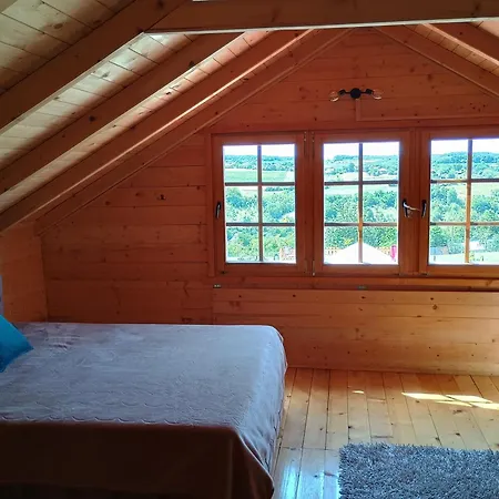 Vikendica Sa Bazenom Carolija * Kruševac