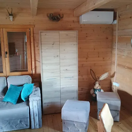 Vikendica Sa Bazenom Carolija Villa