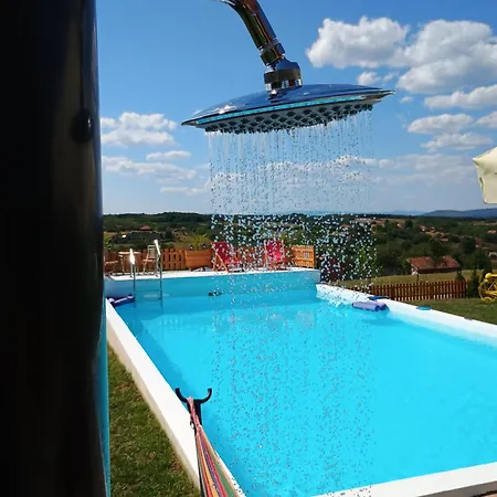 Villa Vikendica Sa Bazenom Carolija Kruševac