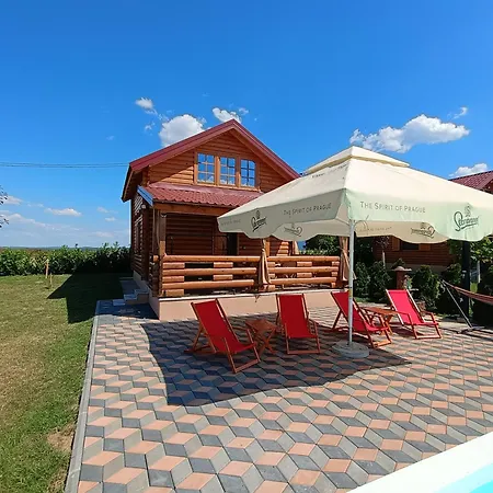 Villa Vikendica Sa Bazenom Carolija Kruševac