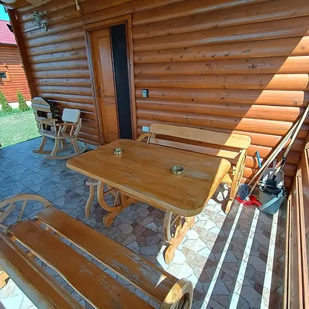 Vikendica Sa Bazenom Carolija Villa Kruševac