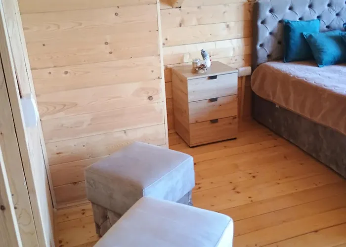 Vikendica Sa Bazenom Carolija Kruševac