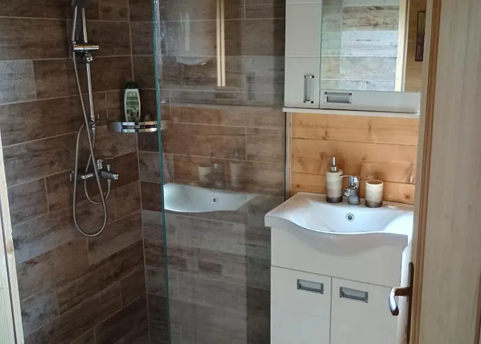 Vikendica Sa Bazenom Carolija *