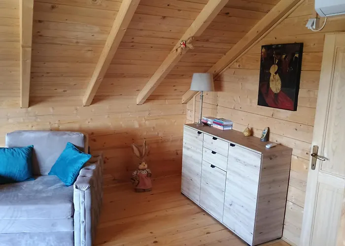 Vikendica Sa Bazenom Carolija *