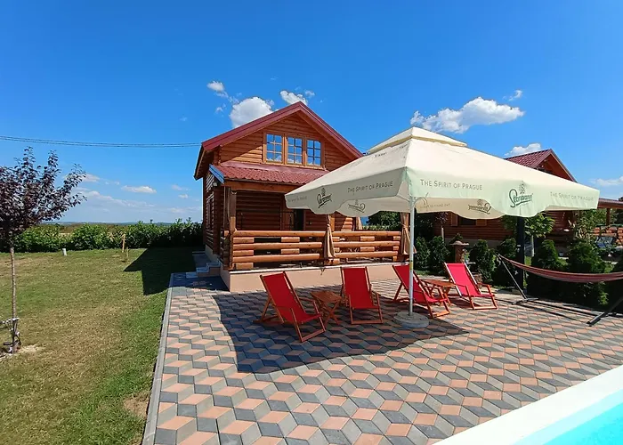 فيلة Vikendica Sa Bazenom Carolija Kruševac